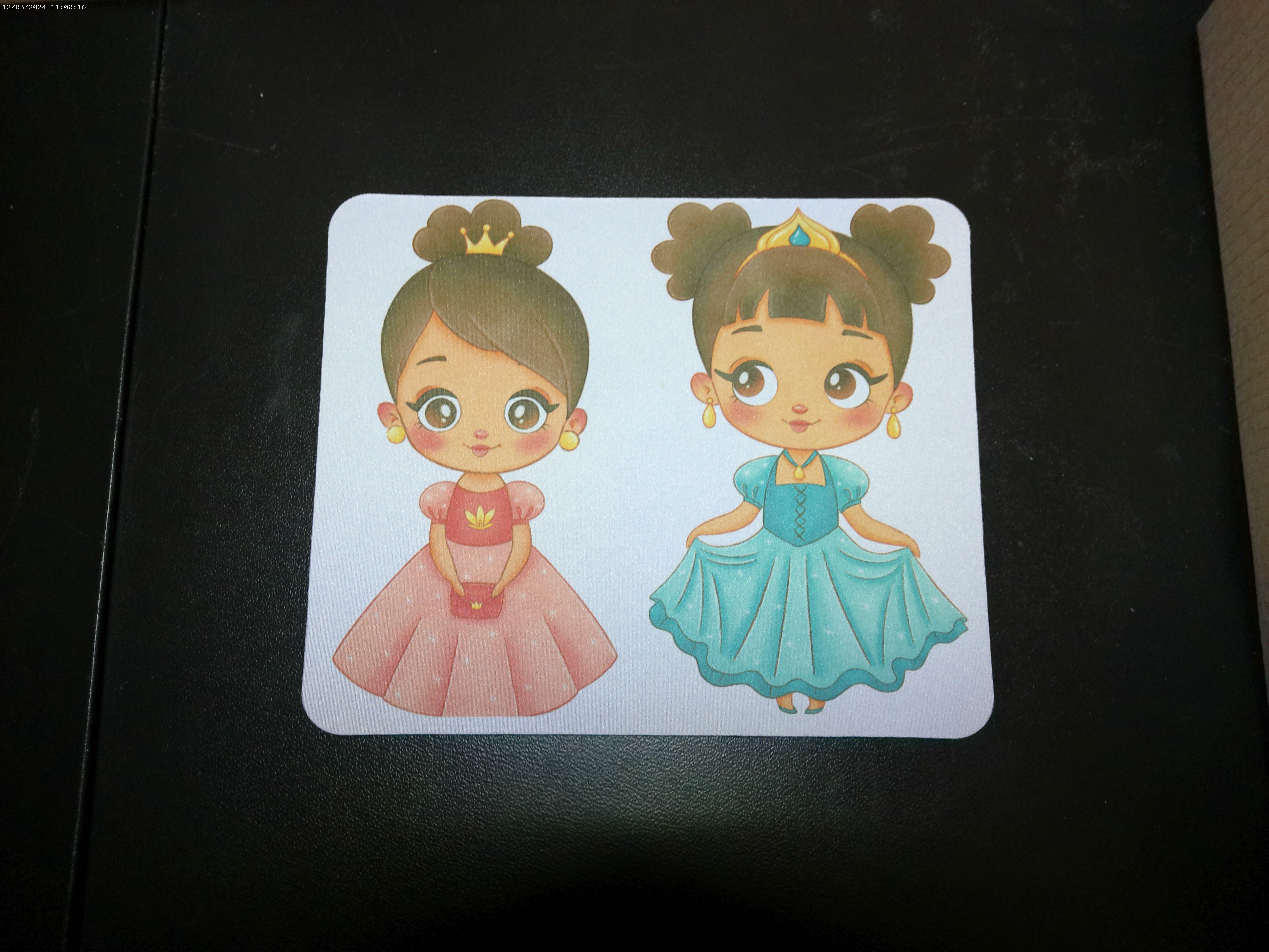easy to use Mousepad with two cute princesses
