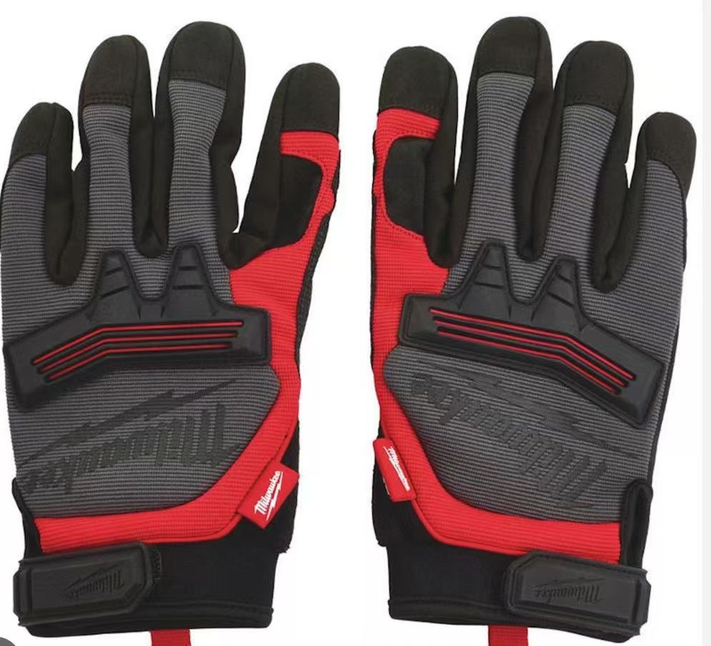  A pair of Gloves.