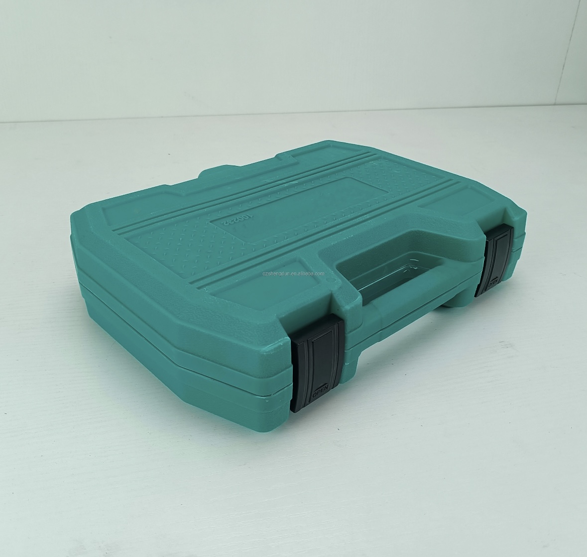 005-3 Hand Tool Set(Ratchet-Cabinet)