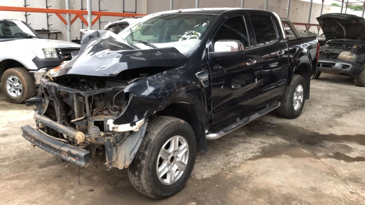 Sucata Ford Ranger 3.2 2015 200cv