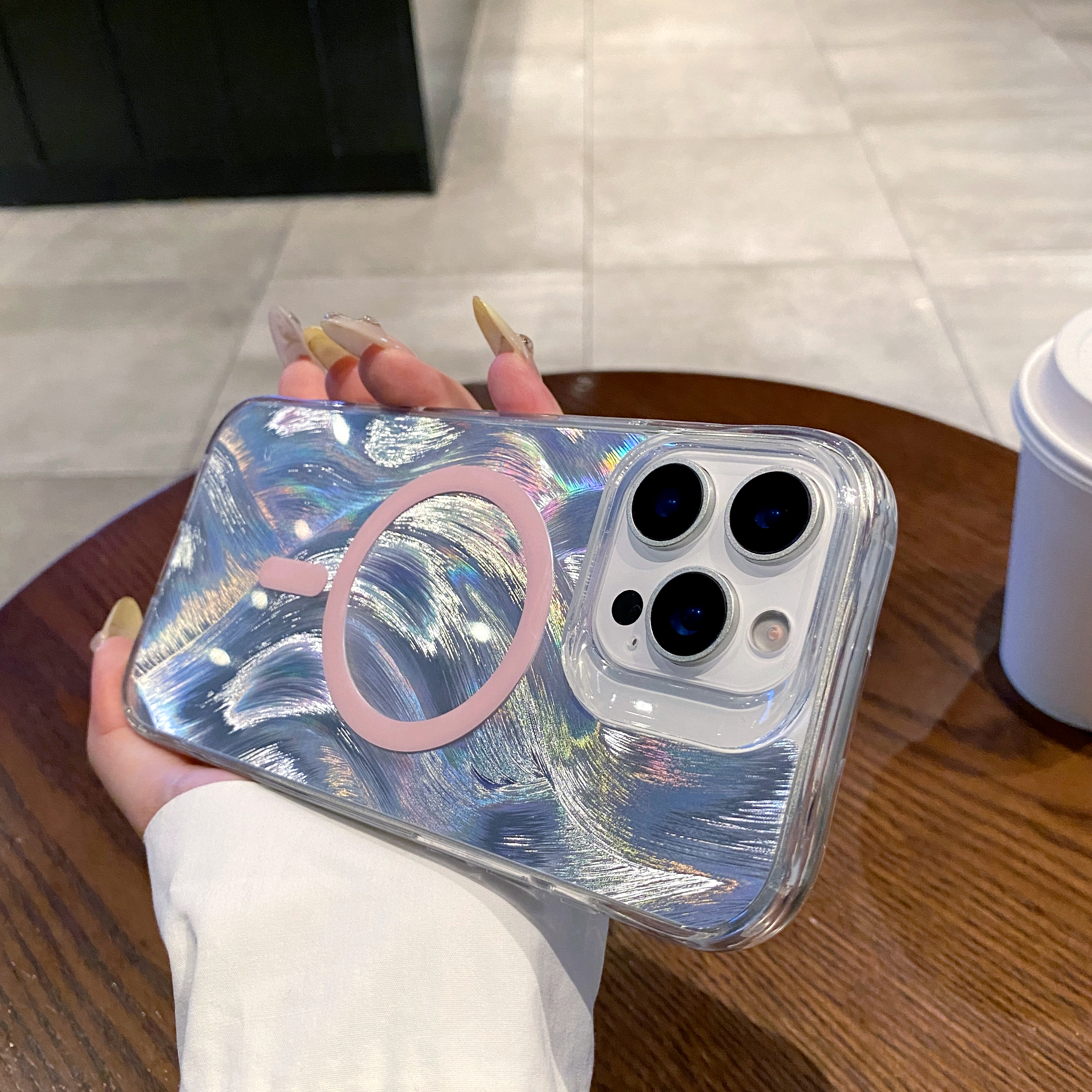 Holographic Smartphone Case