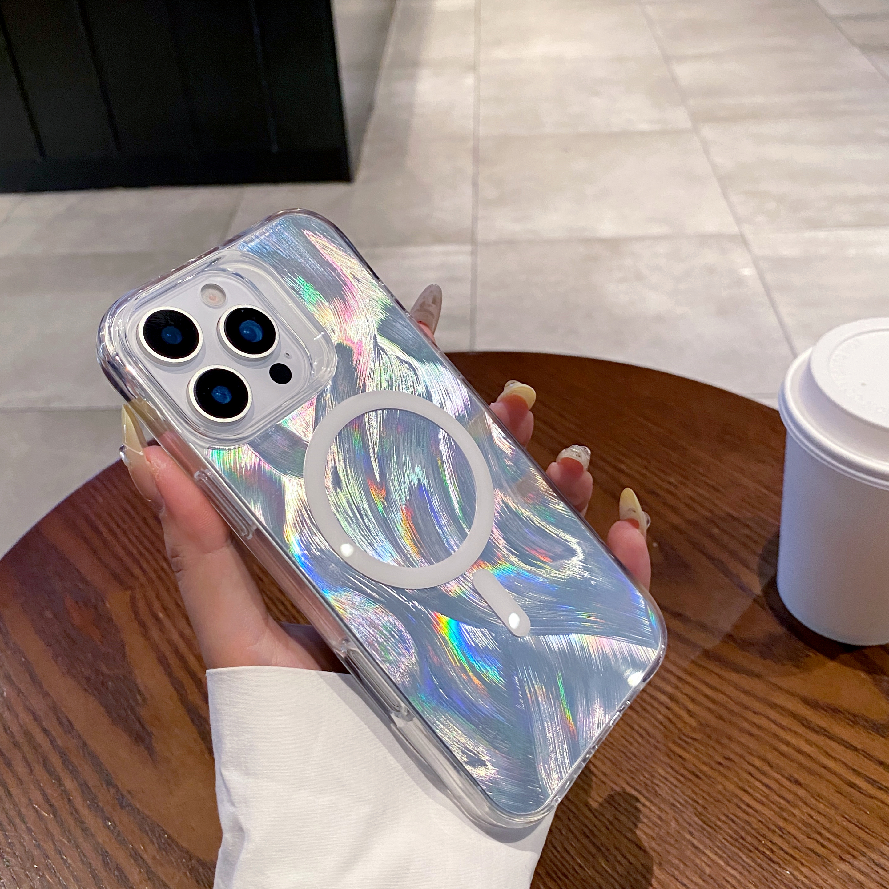 Holographic Smartphone Case