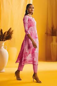 Pink Floral Kurta Set