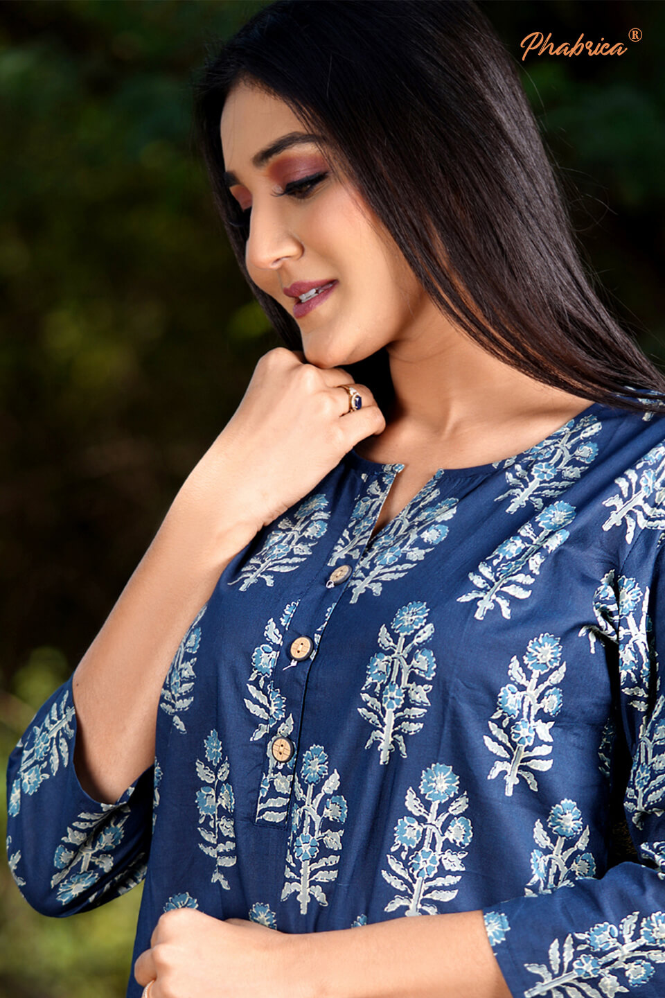 Blue Colour Pure Cotton Printed Straight Kurti