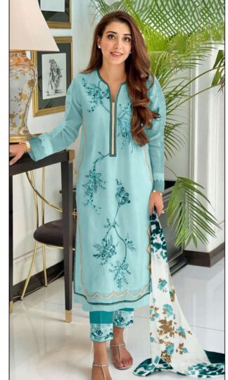 Elegant Blue Floral Embroidered Kurti Set