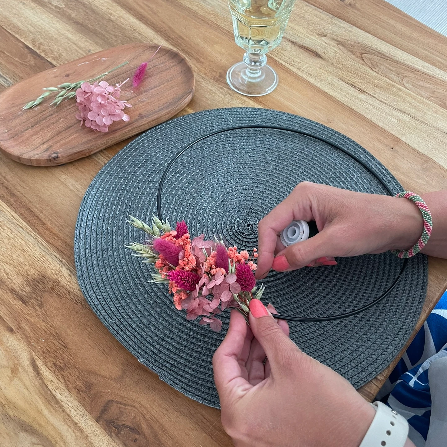 02.10.2025 | 18:00 Uhr - 20:30 Uhr | Workshop | Trockenblumenloop