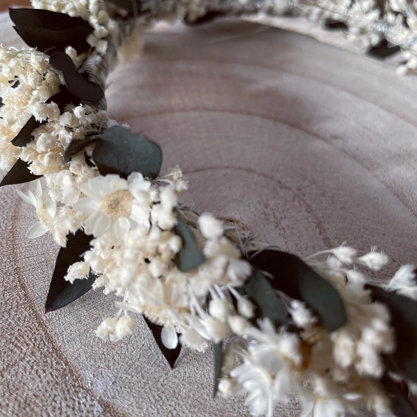 Haarkranz aus Trockenblumen