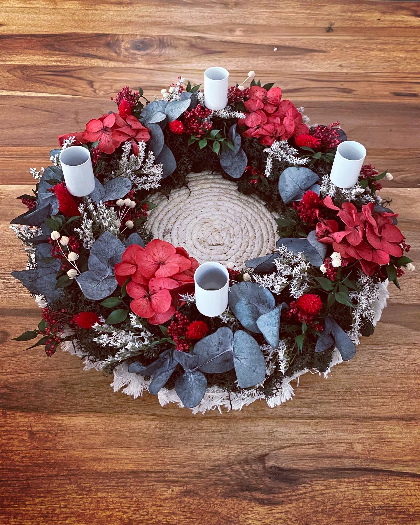 Adventskranz mit Trockenblumen