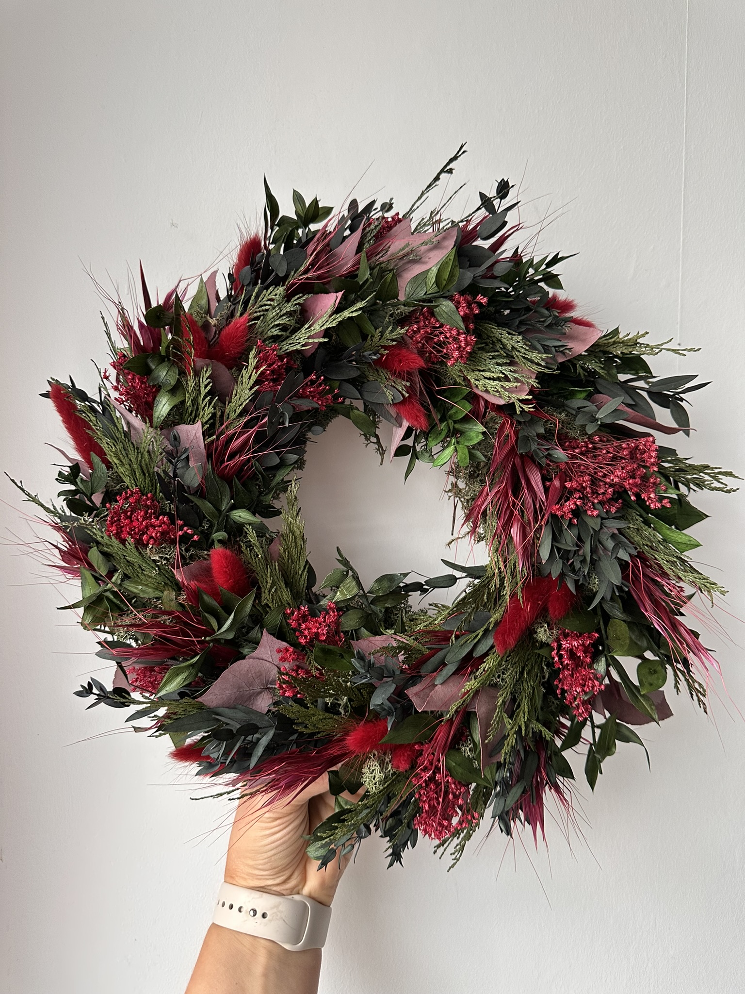 Kranz aus Trockenblumen ca. 34cm rot-grün