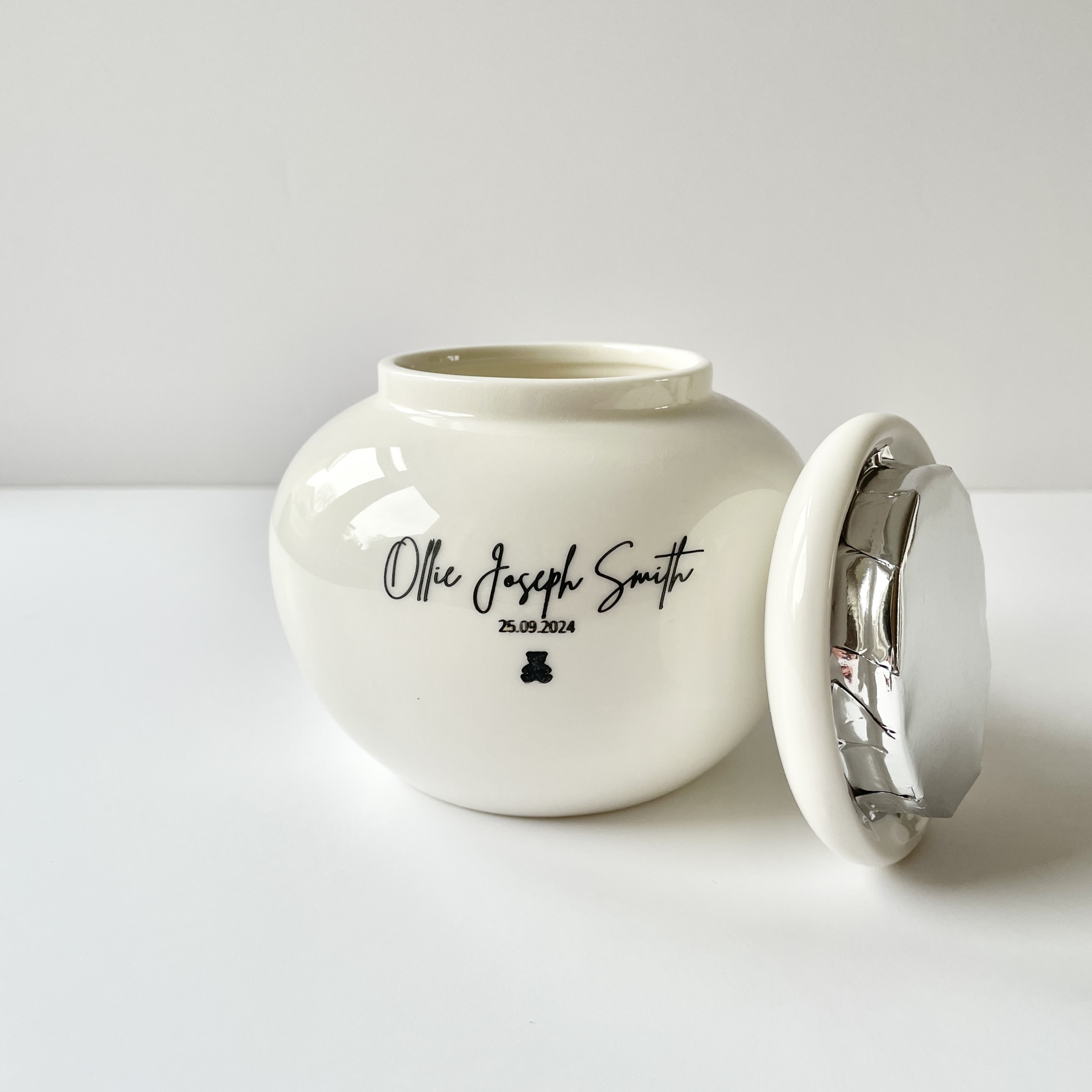 Medium Bloom Memorial  - Ceramic Urn for Infant Ashes 