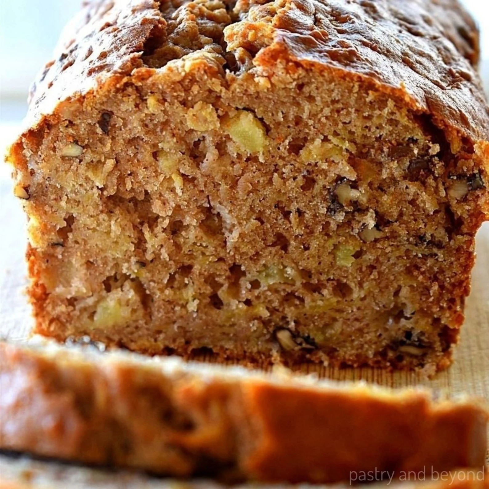 Apple Cinnamon Bread
