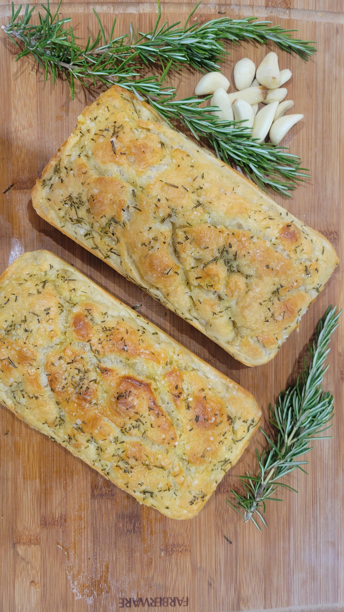 Rosemary Garlic Focaccia Bread (One 10.5 x 5 Loaf)