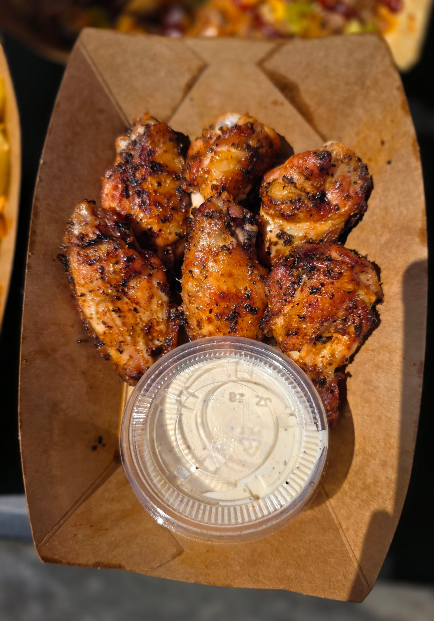 Smoked Air Fried Chicken Wings w/ Dipping Sauce
