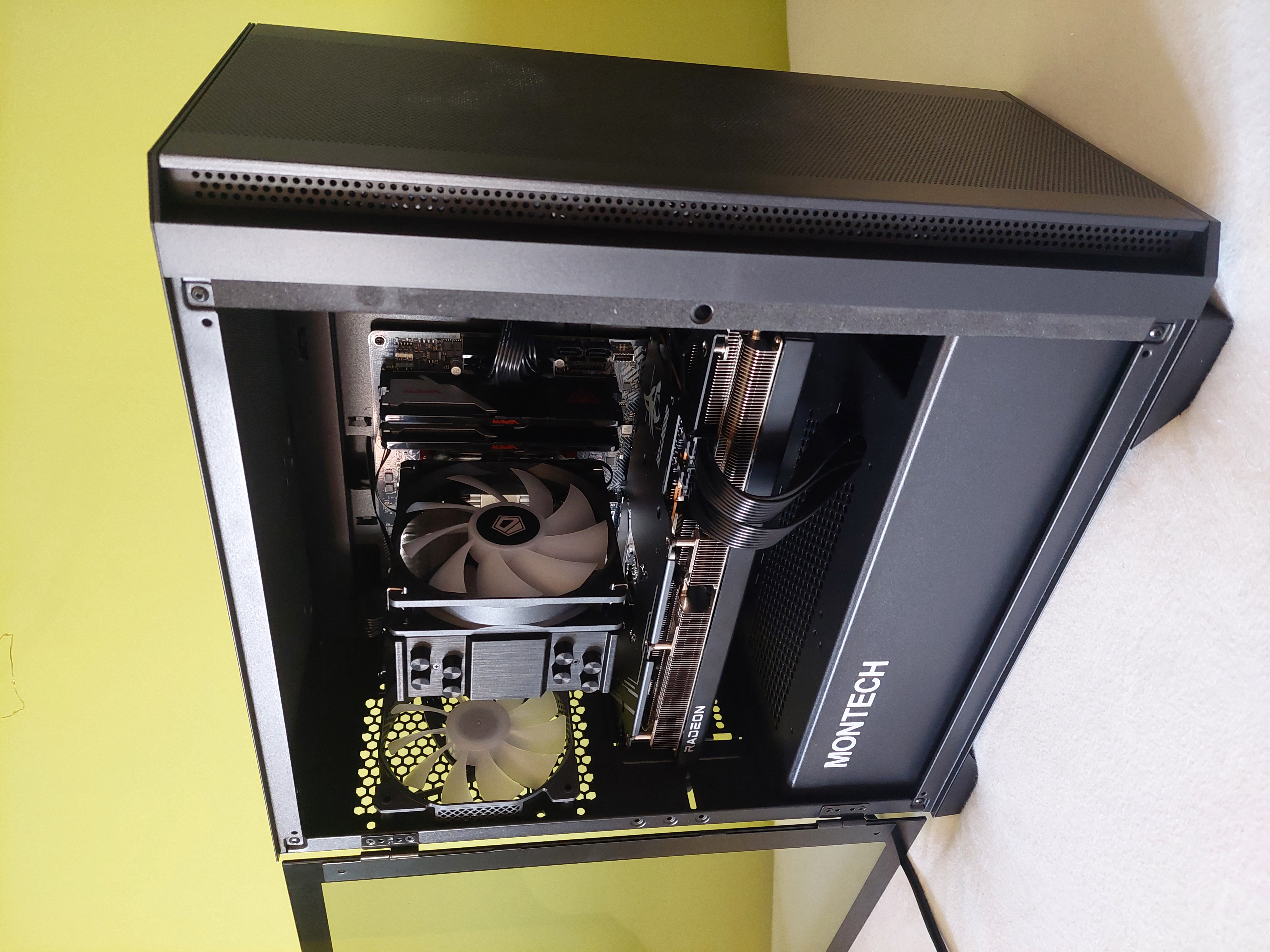Ryzen 5 7600 & Radeon RX7800xt