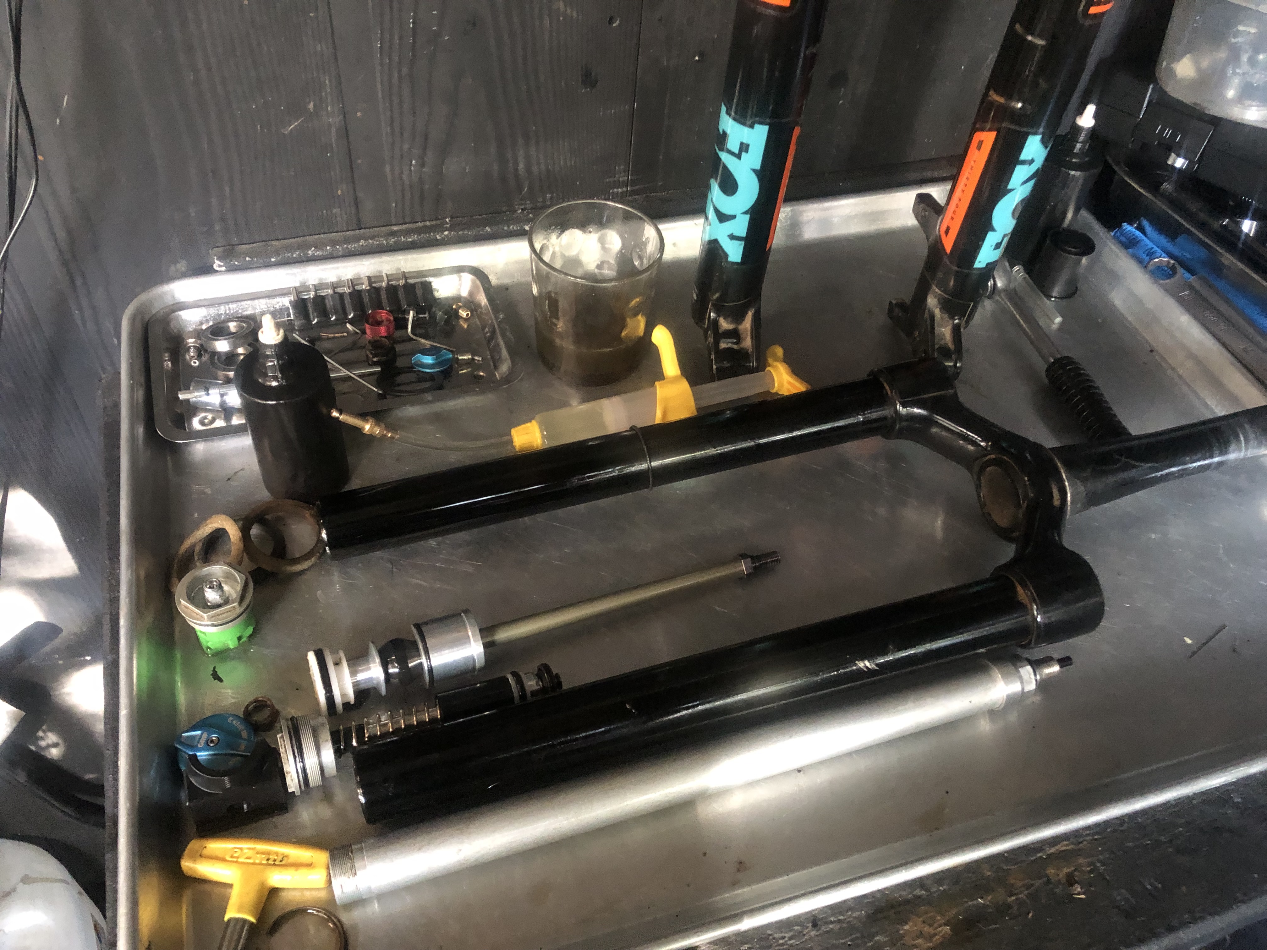 Horquilla servicio full rebuild (200h)