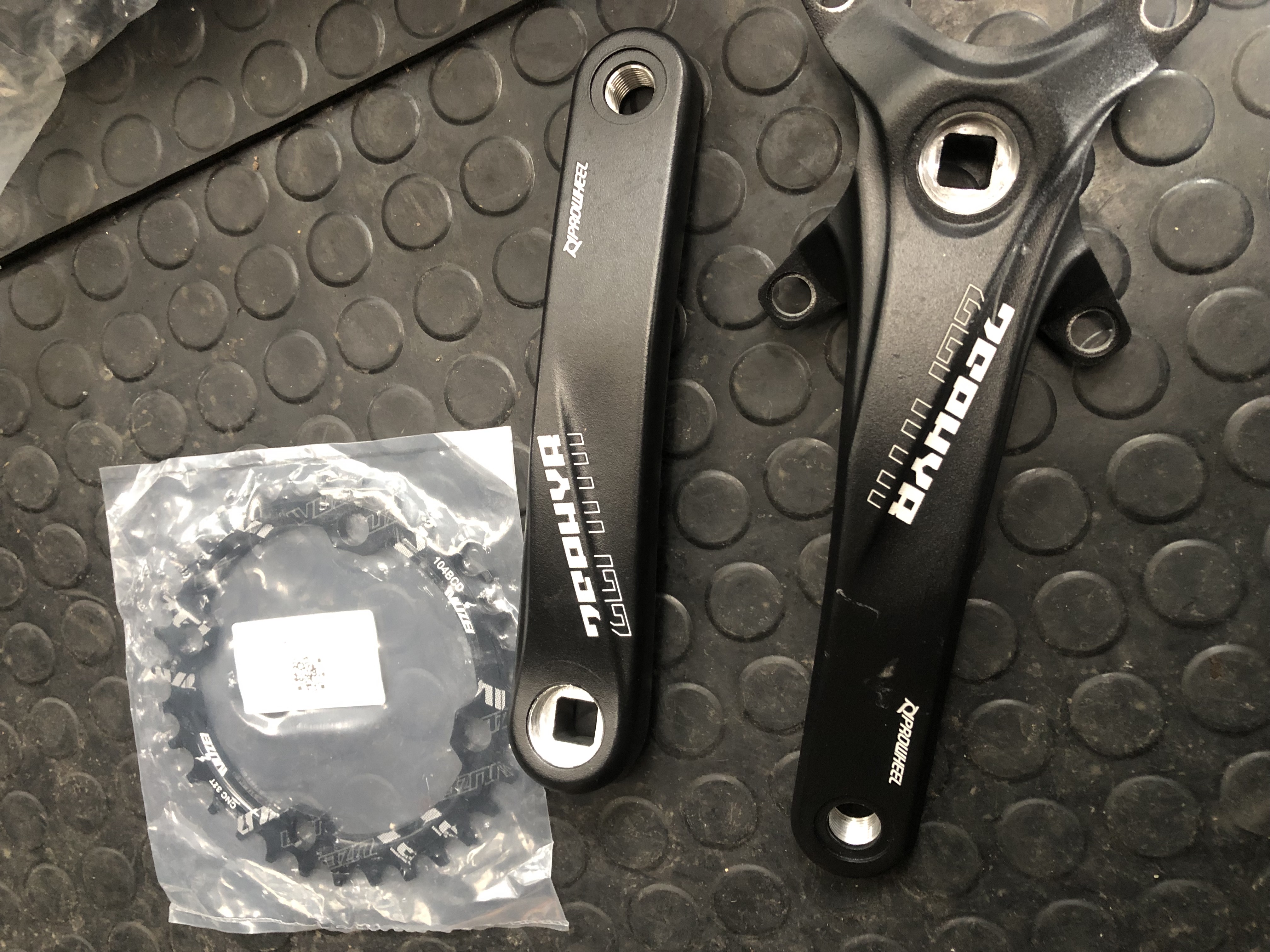 Bielas monoplato Prowheel + corona 32 o 36 T