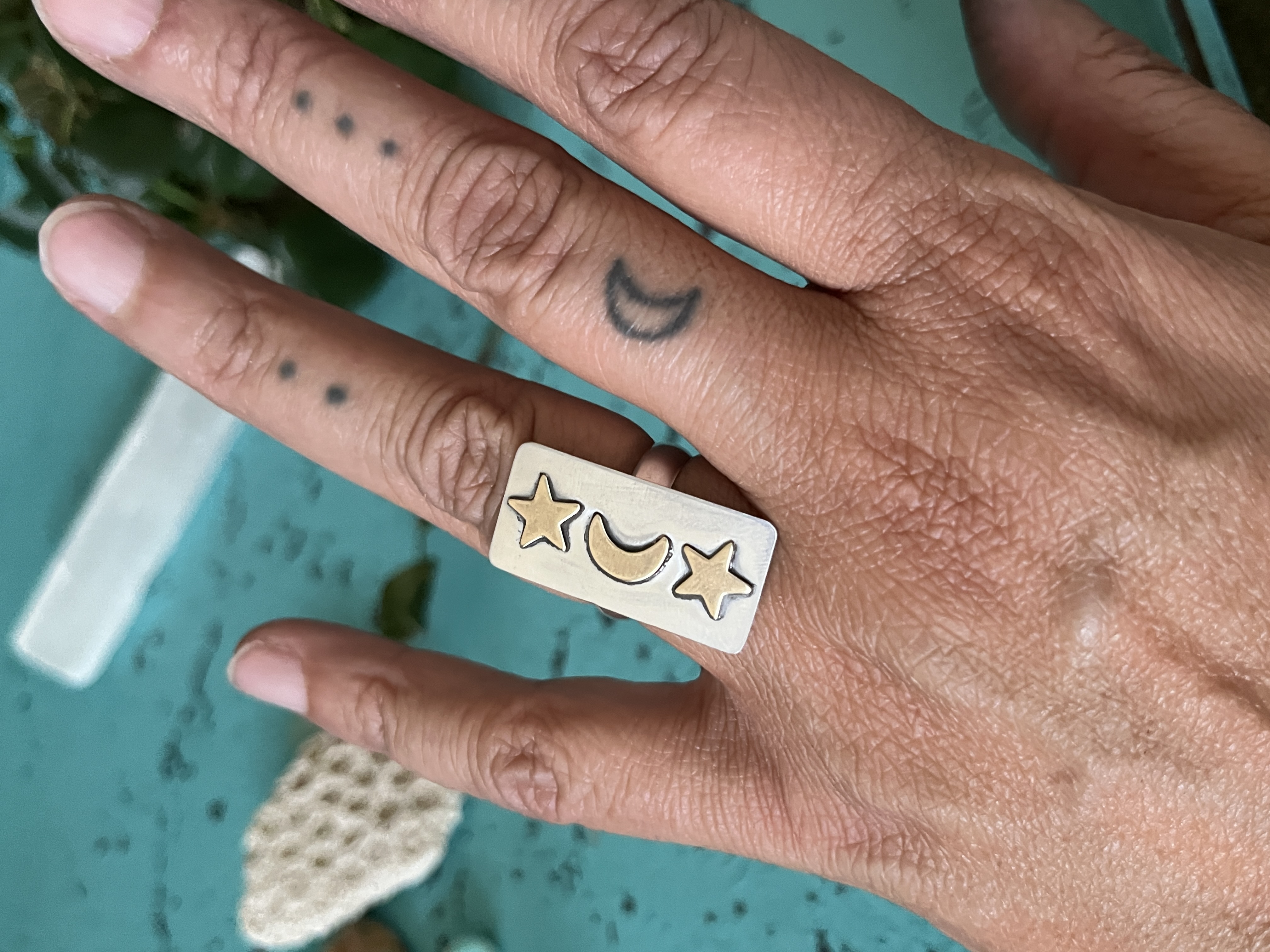 The Celestial Seal, sz 7.75/8