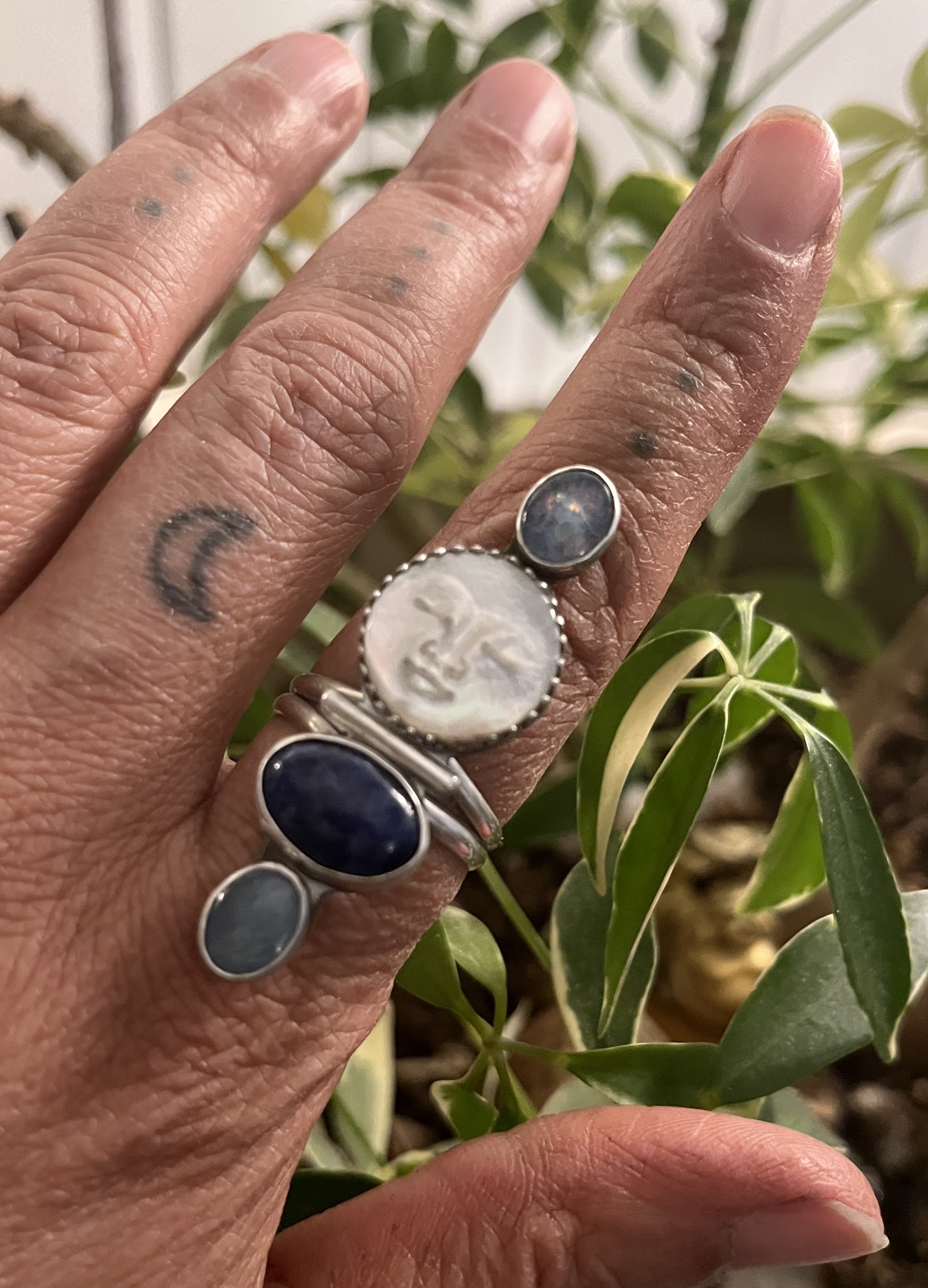 Moon of the Sea Mother Ring, sz 10.5/11