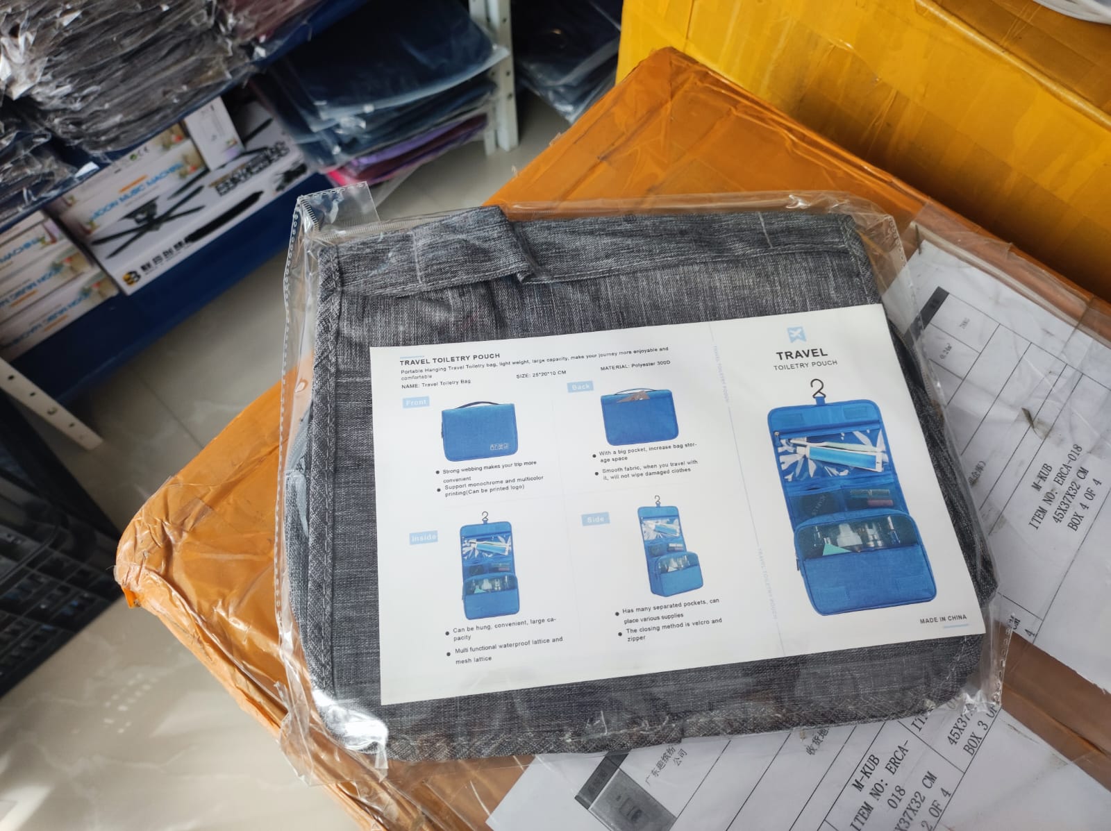 Neceser con gancho Oxford