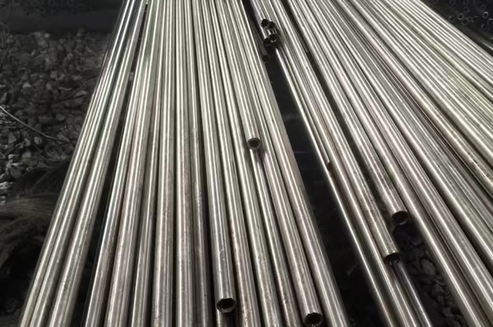 Tubular Steel Pole