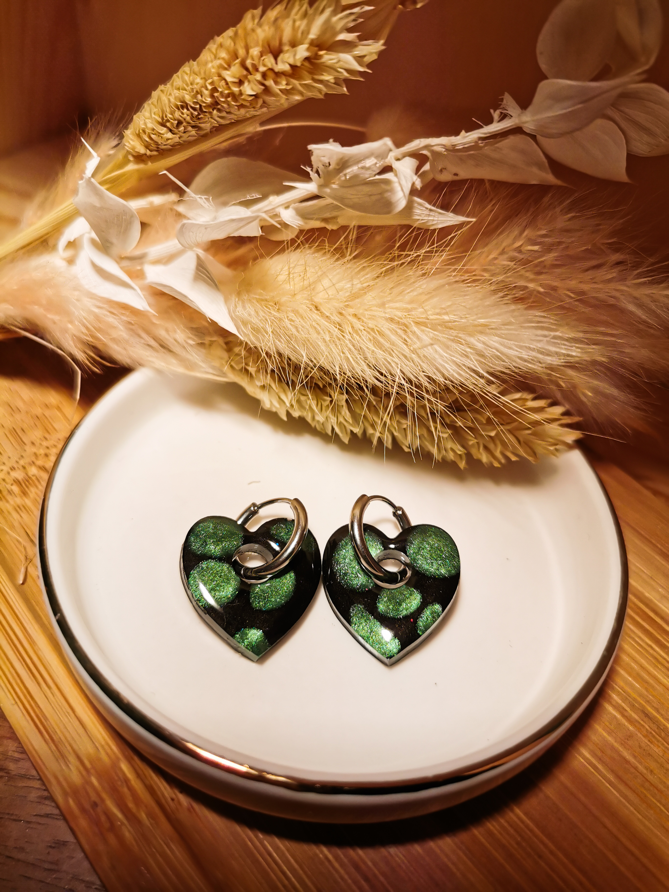 Les "p'tits cœurs" pois vert et noir 