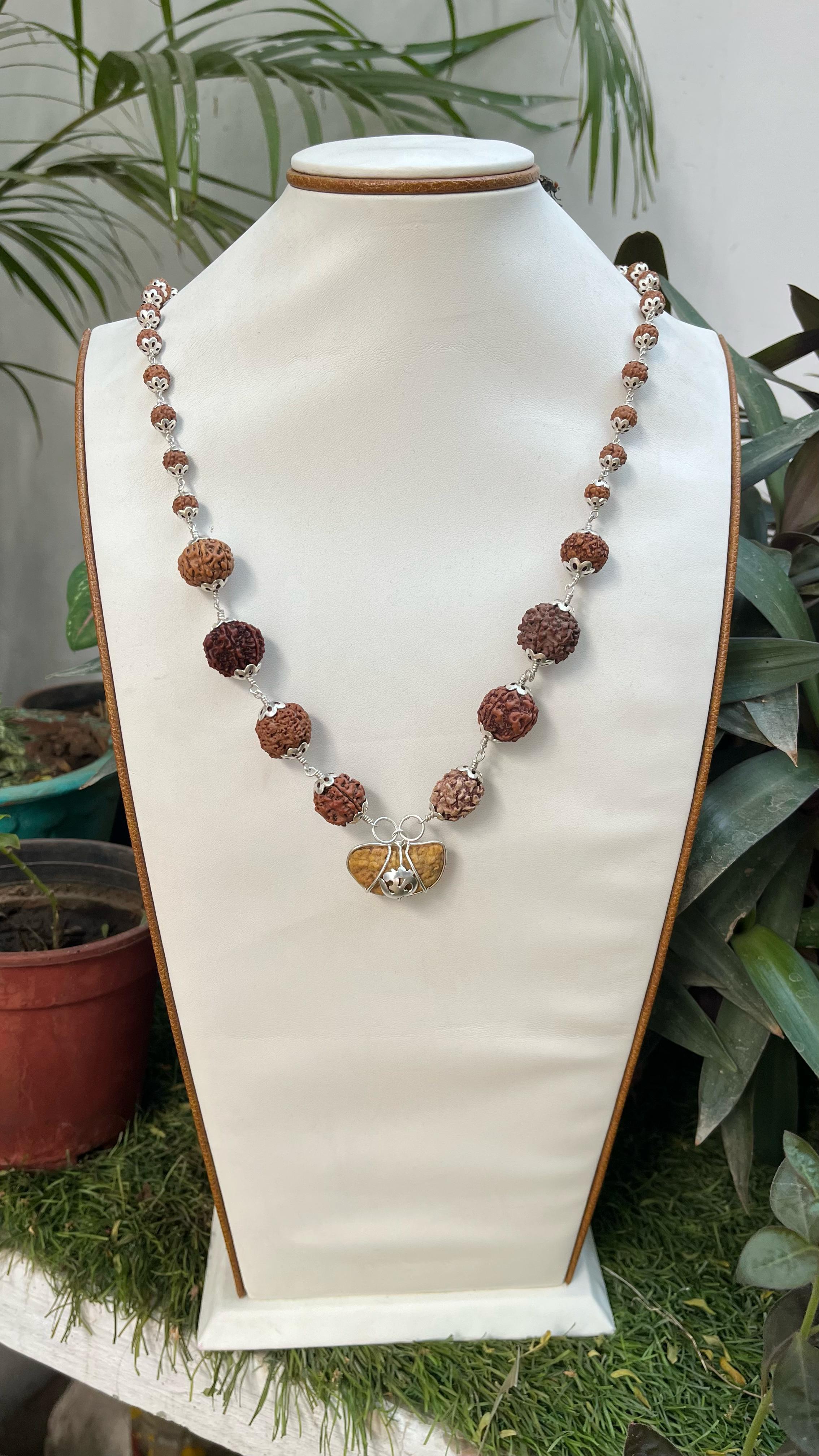 1 से 9 मुखी रुद्राक्ष माला