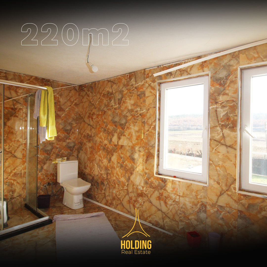 Shitet shtëpia në Bërnic