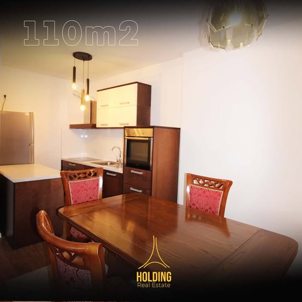 Lëshojm banesë me qira në lagjën Prishtina e re