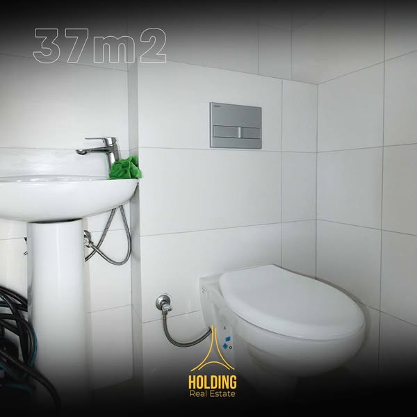 Lëshojm lokal me qira në Rrugën C- Prishtinë