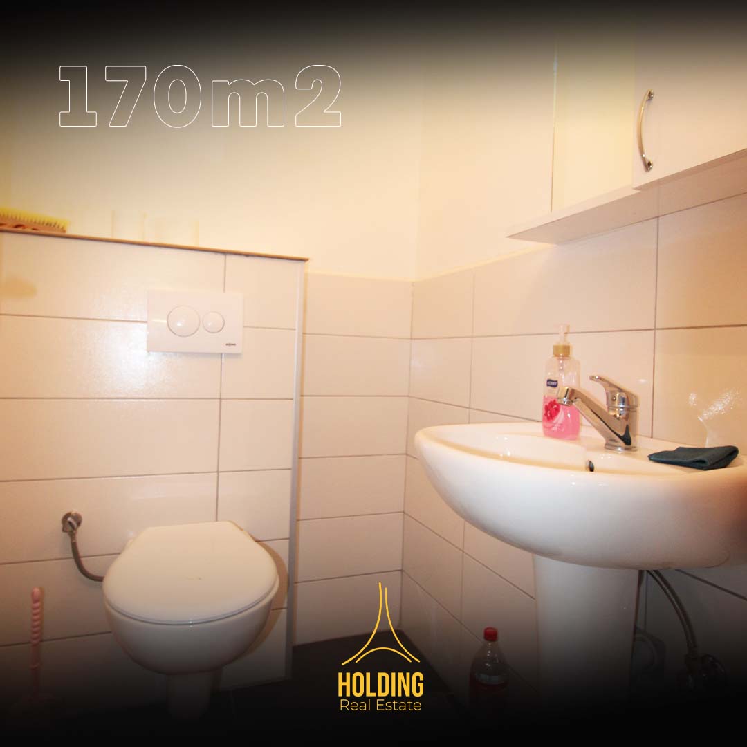 Shitet banesa në lagjën Prishtina e Re