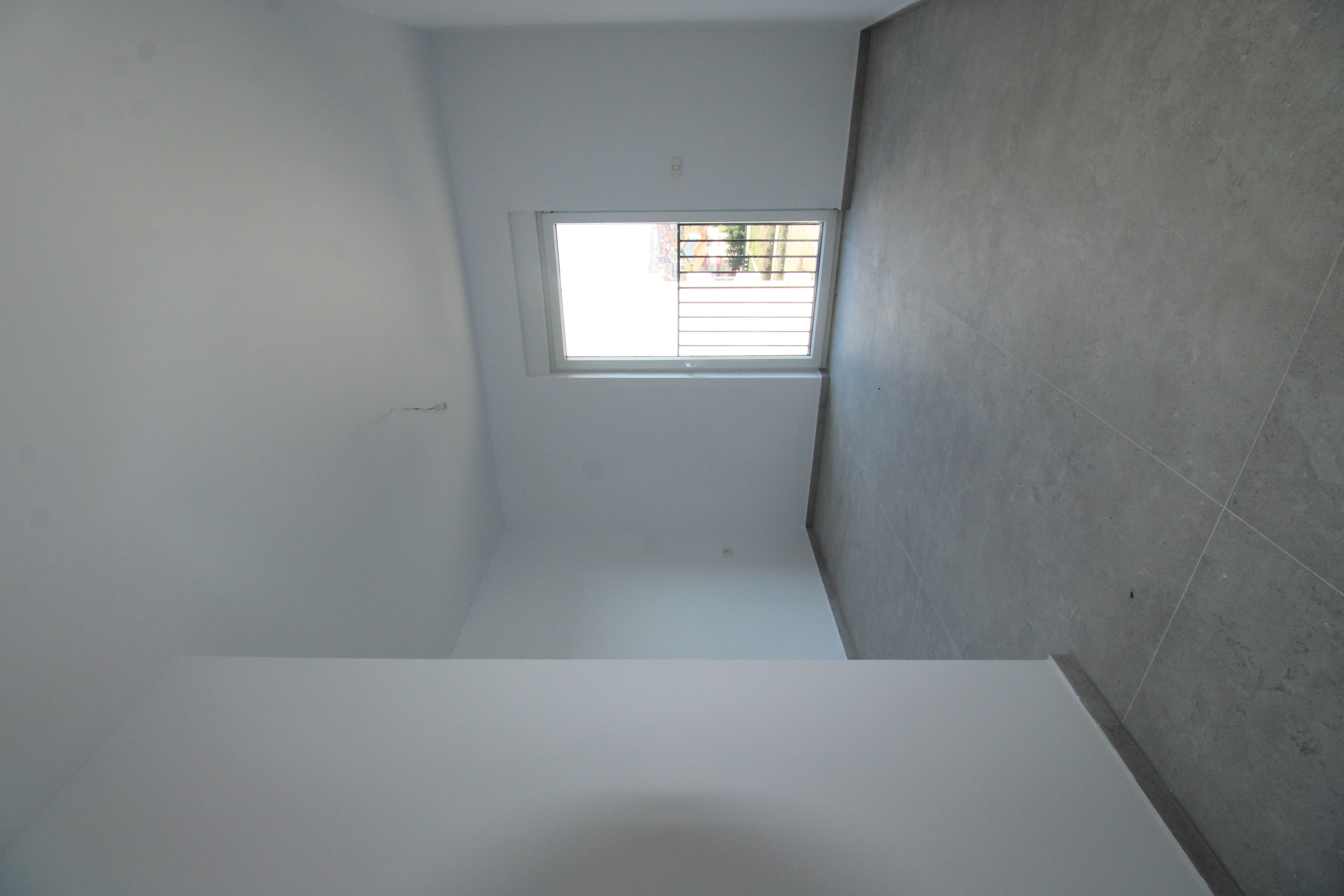 ⭕Lëshojmë banesën me qira në lagjën Muharrem Fejza