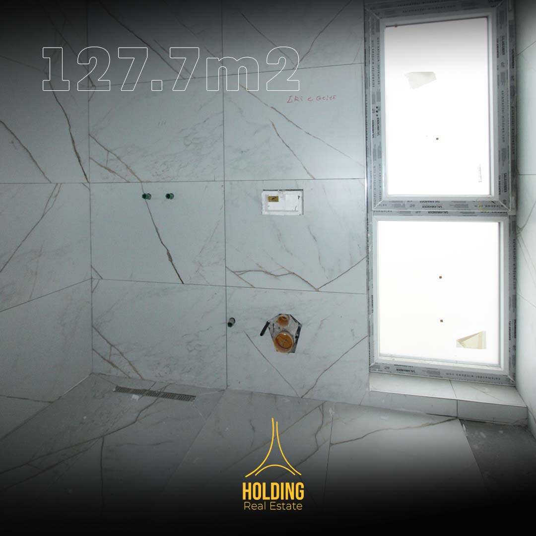 Shitet banesa në lagjën Kalabri (Emshir)