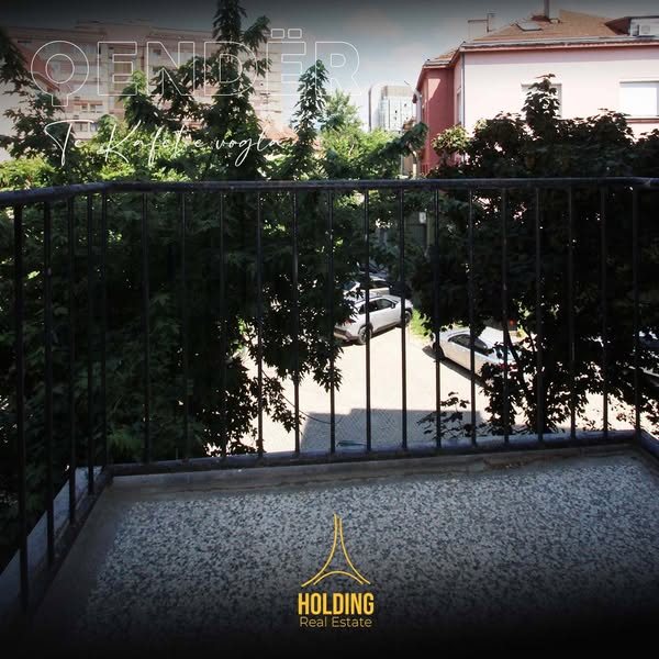 Lëshojm Zyre me qira në Qendër (Kafet e Vogla)