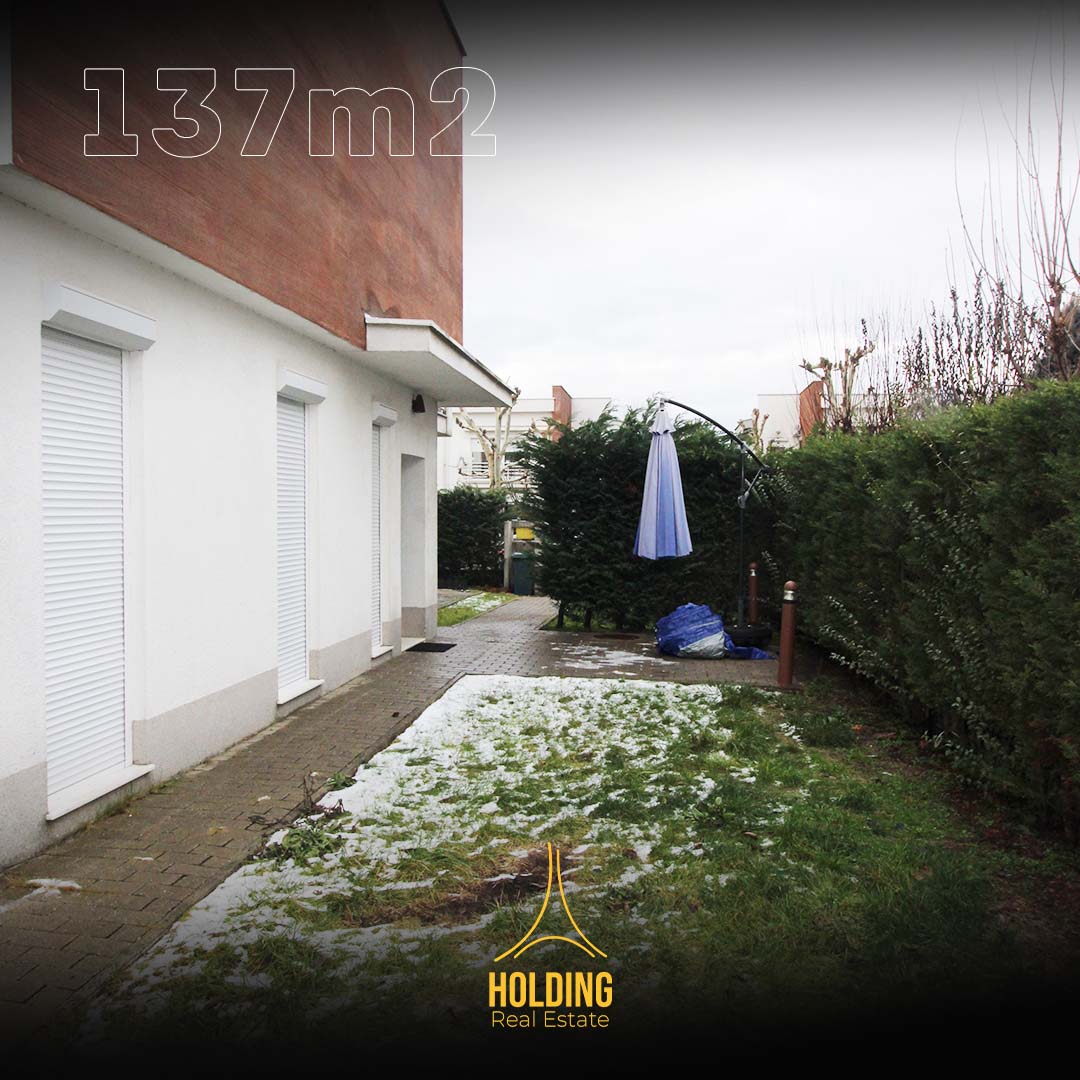 Lëshojmë shtëpinë me qira në lagjen Marigona Residence