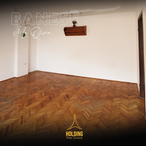 Lëshojmë banesën me qira në Qendër