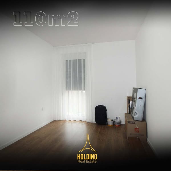 Lëshojm banesë me qira në lagjën Prishtina e re