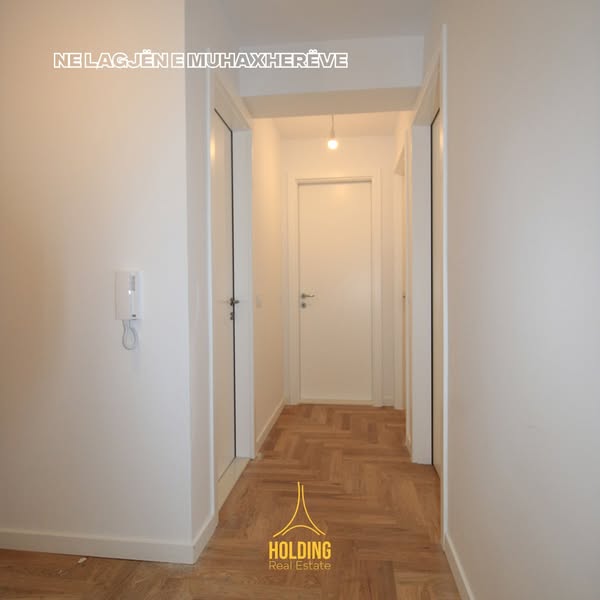 Shitet banesa lagjën e Muhaxherëve