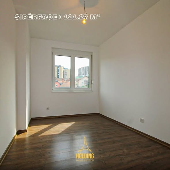 Shitet Penthouse në lagjën Prishtina e re