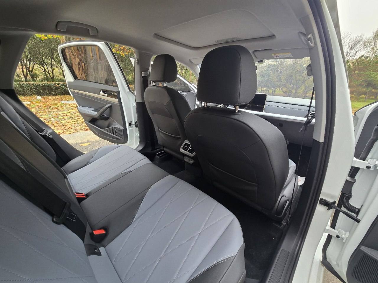 VOLKSWAGEN  LAVIDA TOP 2022