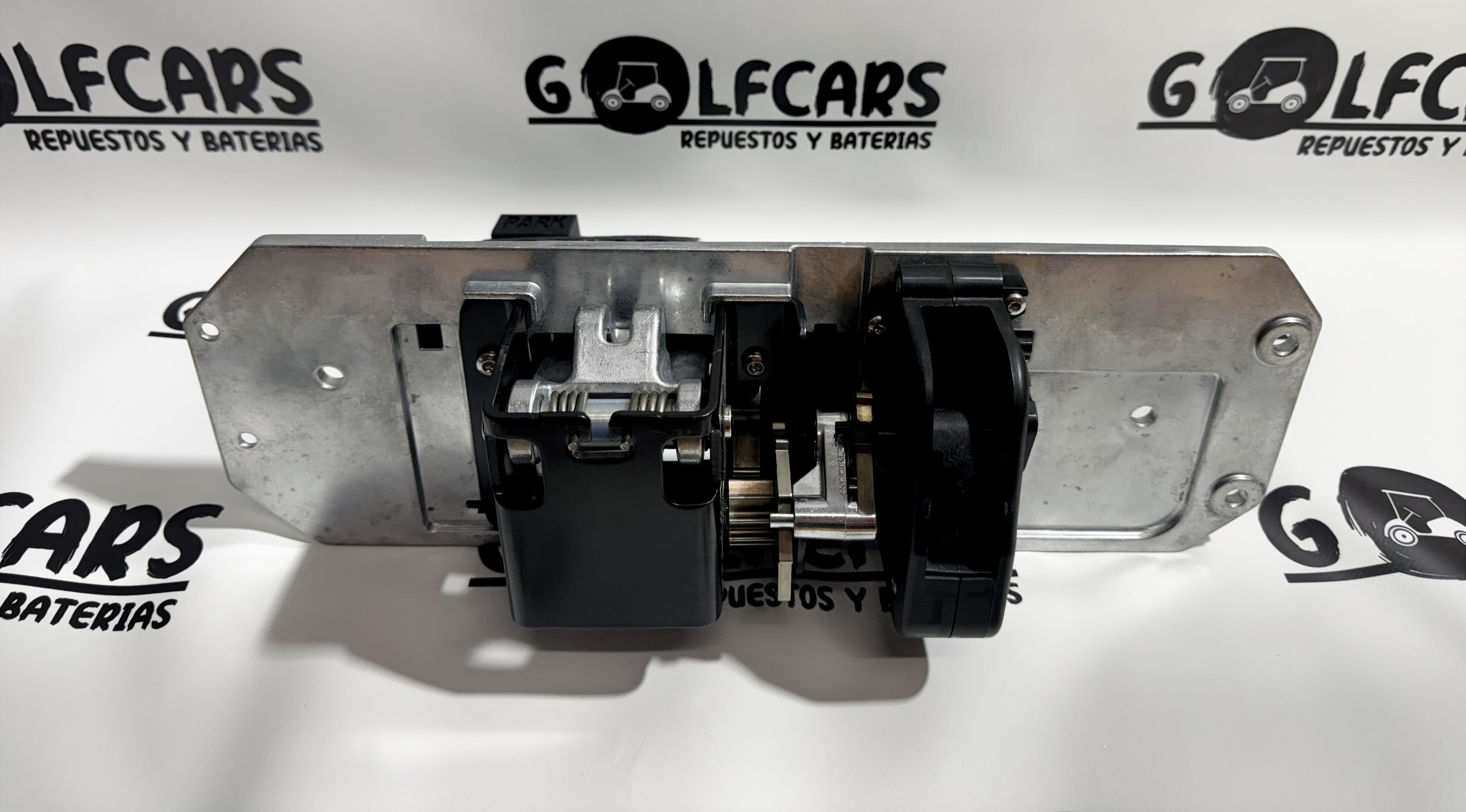 Conjunto pedalera acelerador y freno club car. 102595012