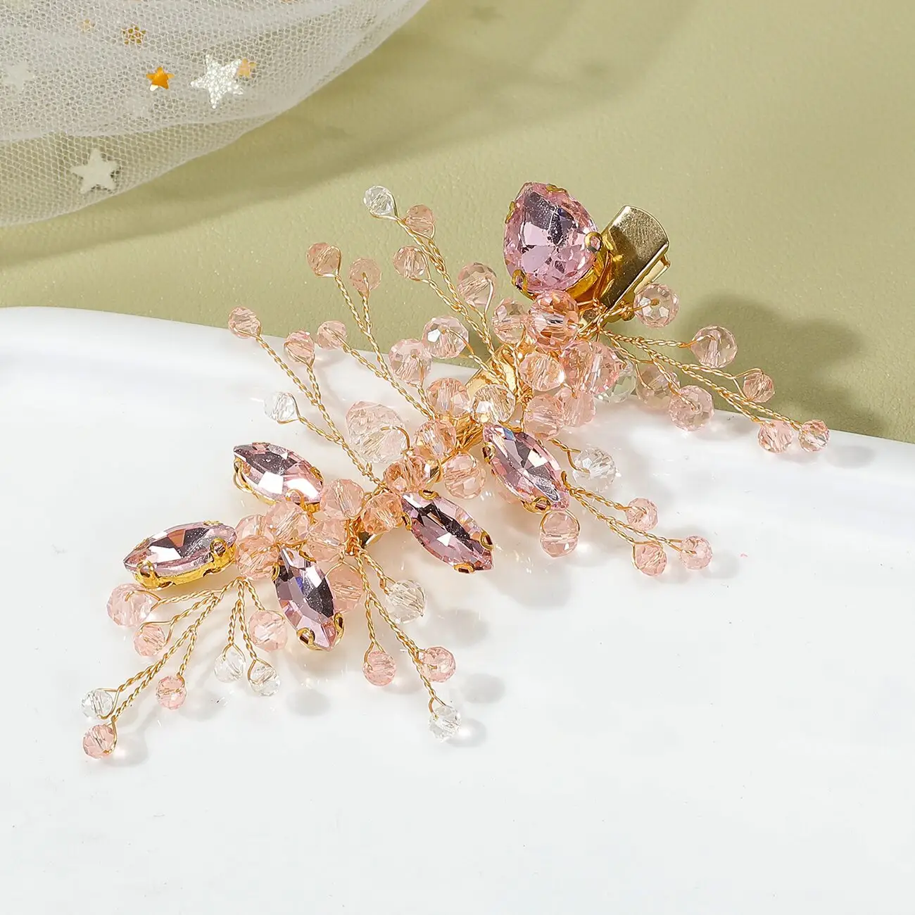 Elegant Floral Hair Clip