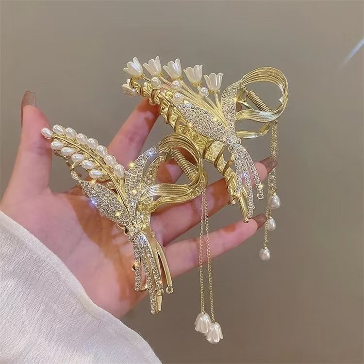 Elegant Gold Hair Clips