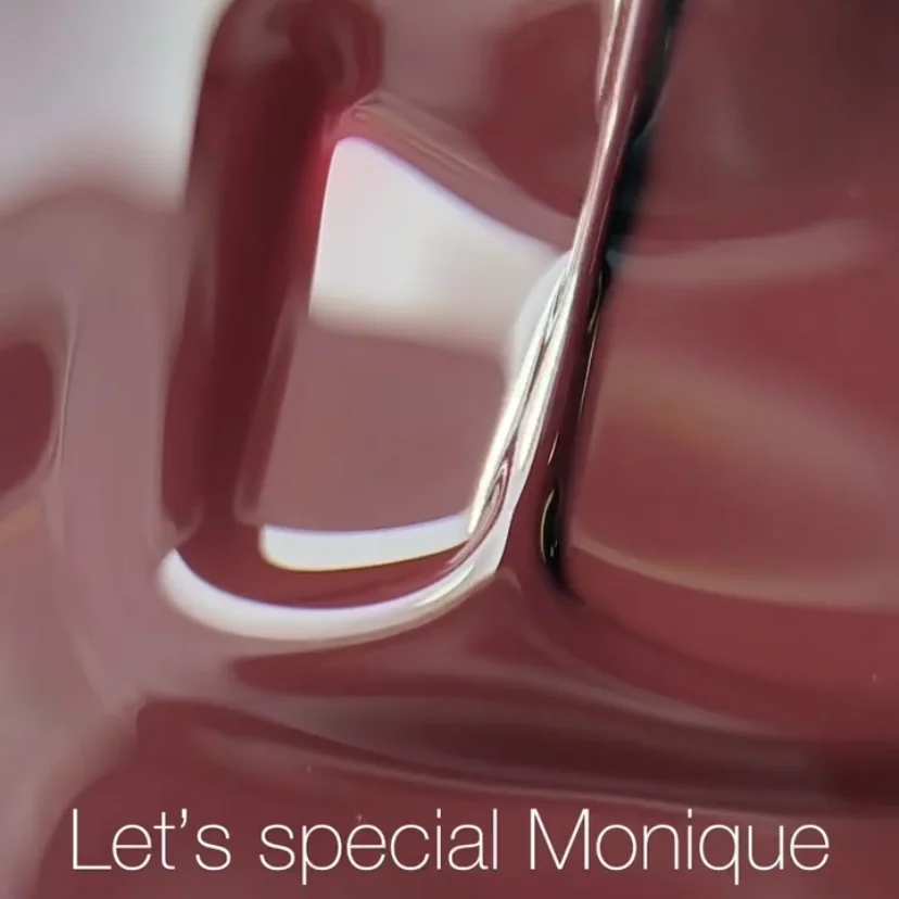 NAILSOFTHEDAY Let’s special Monique