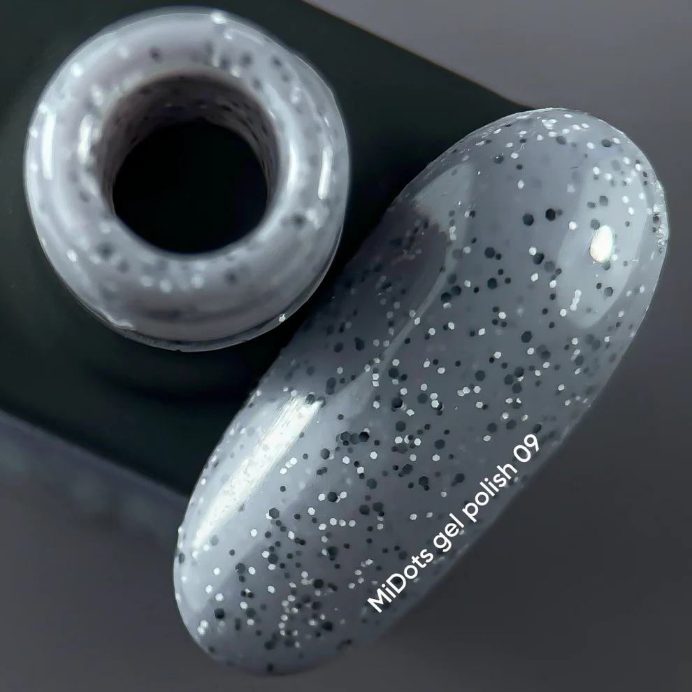 NAILSOFTHEDAY –  MiDots gel polish 09