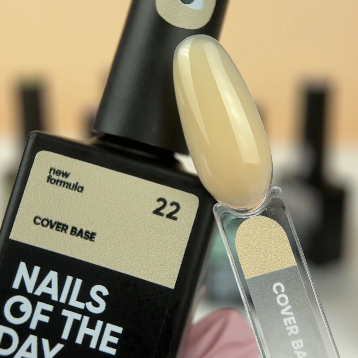 NAILSOFTHEDAY Cover base 22