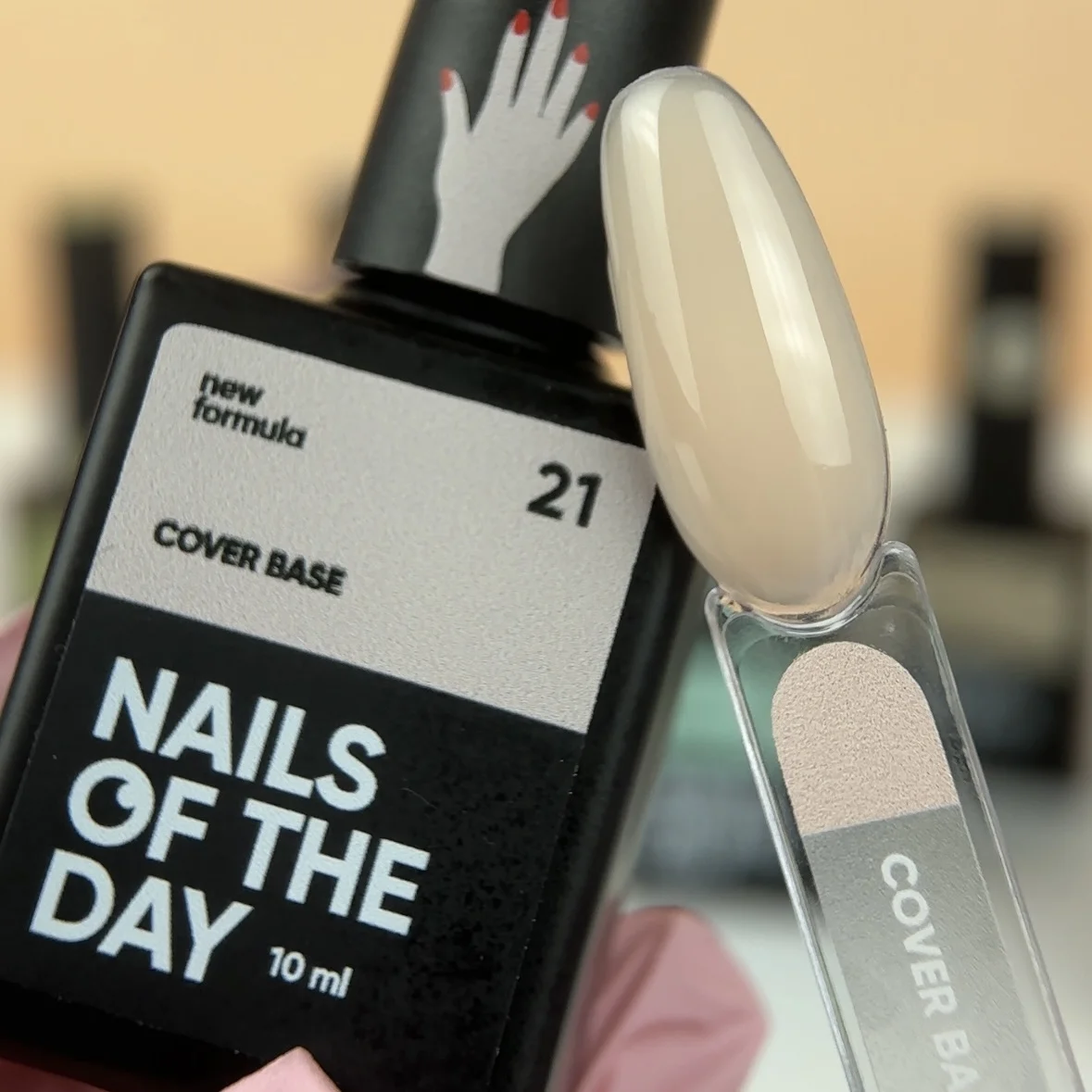 NAILSOFTHEDAY Cover base 21