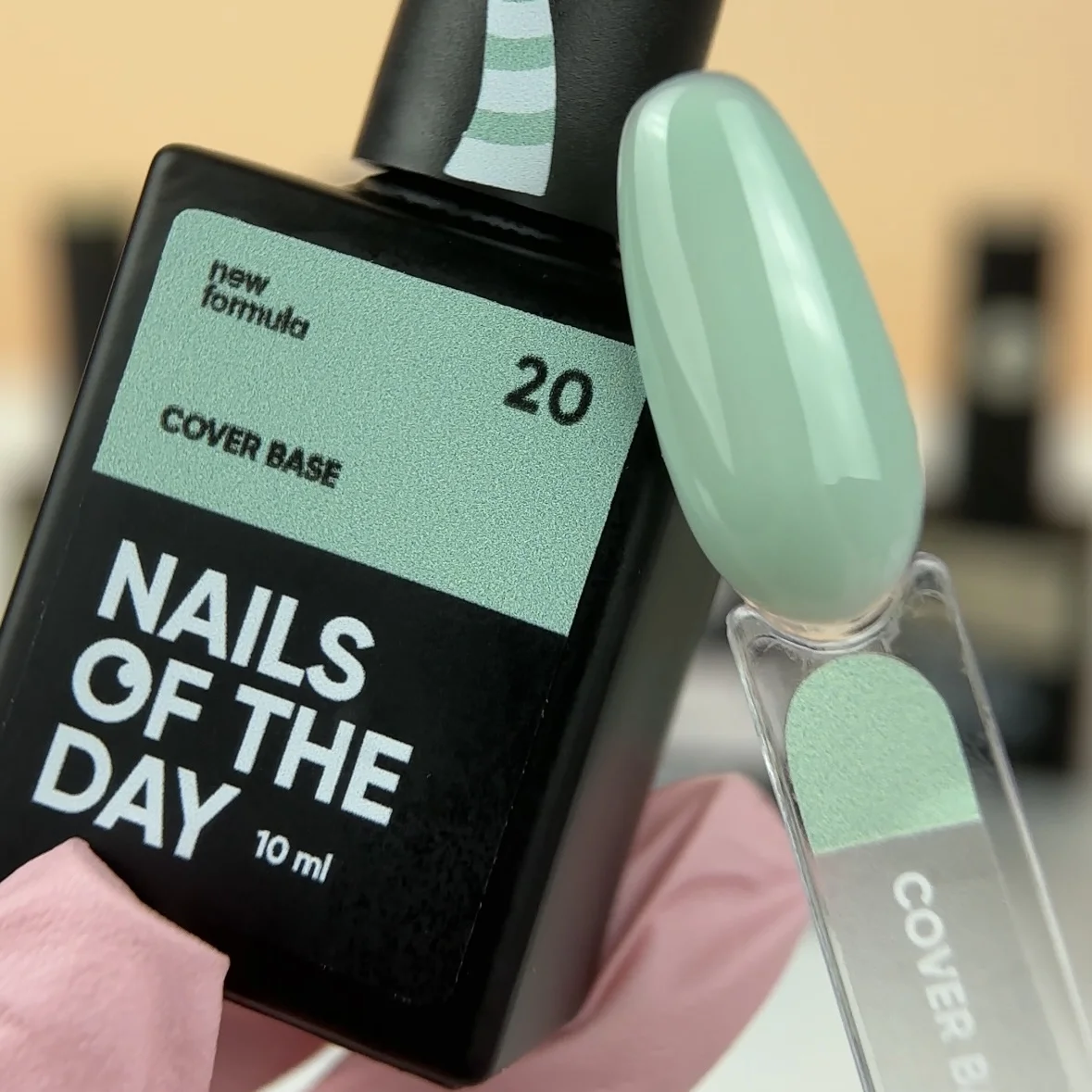 NAILSOFTHEDAY Cover base 20