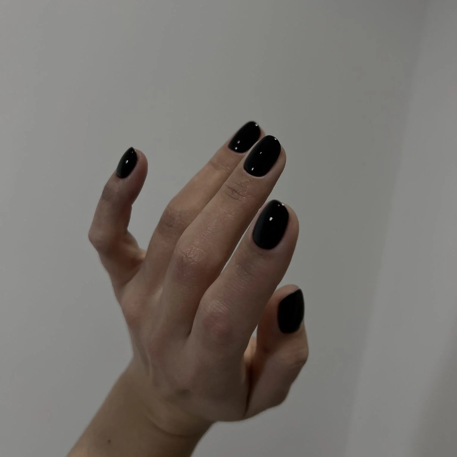 NAILSOFTHEDAY Let’s Amsterdam Black