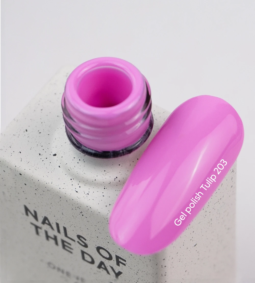 NAILSOFTHEDAY – Tulip