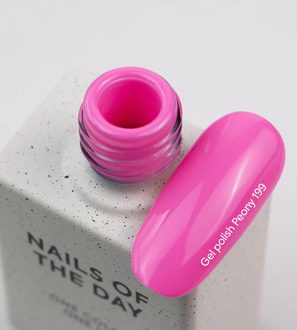 NAILSOFTHEDAY – Peony